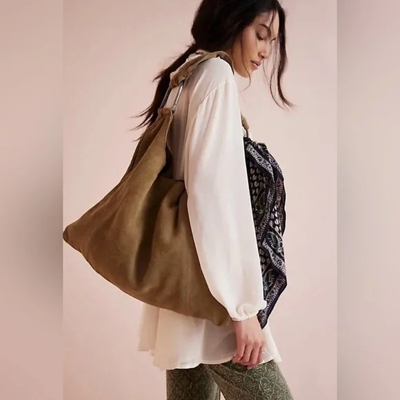 FREE PEOPLE
Bobbi Slouch Suede Tote - Sand - Picture 1 of 8